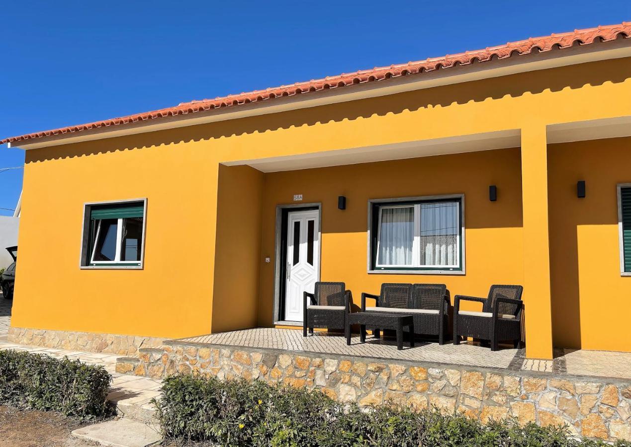 Villa Patrocinio Рибамар Екстериор снимка