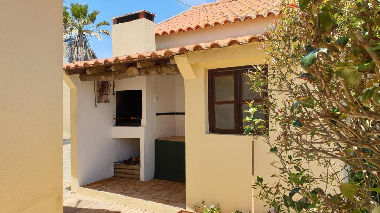 Villa Patrocinio Рибамар Екстериор снимка
